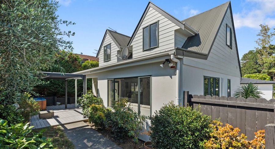  at 20B Howe Street, Howick, Manukau City, Auckland