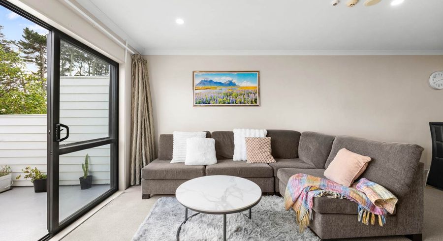  at 12/46 Carlos Drive, Flat Bush, Manukau City, Auckland