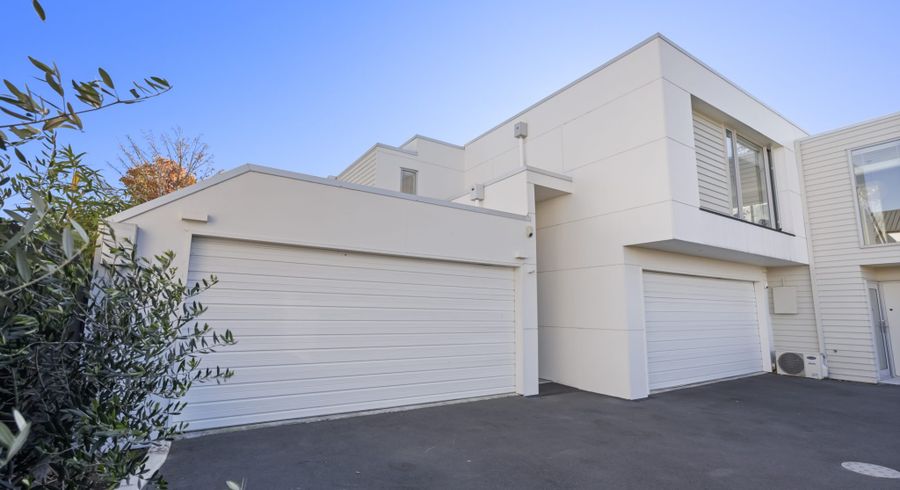  at 2/204 Edgeware Road, St. Albans, Christchurch City, Canterbury