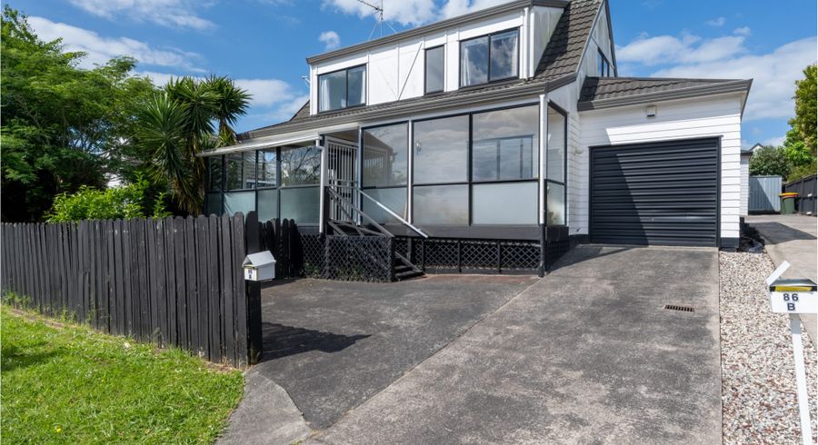  at 1/86 Aviemore Drive, Highland Park, Auckland