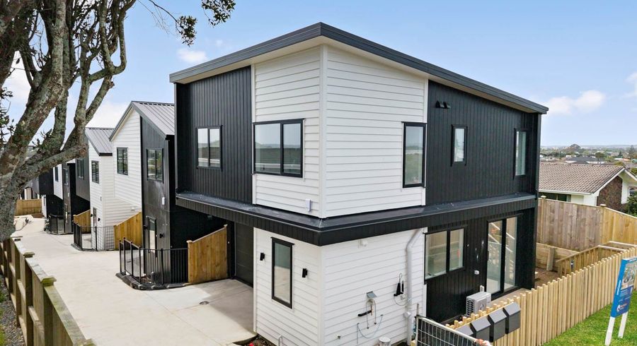  at Lot 5, 12 Prangley Avenue, Mangere, Manukau City, Auckland