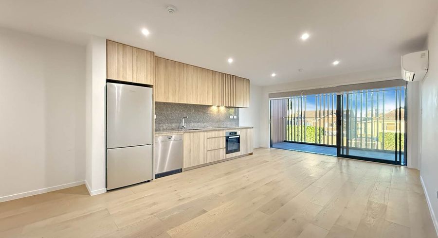  at 1/64A Coronation Road, Mangere Bridge, Manukau City, Auckland
