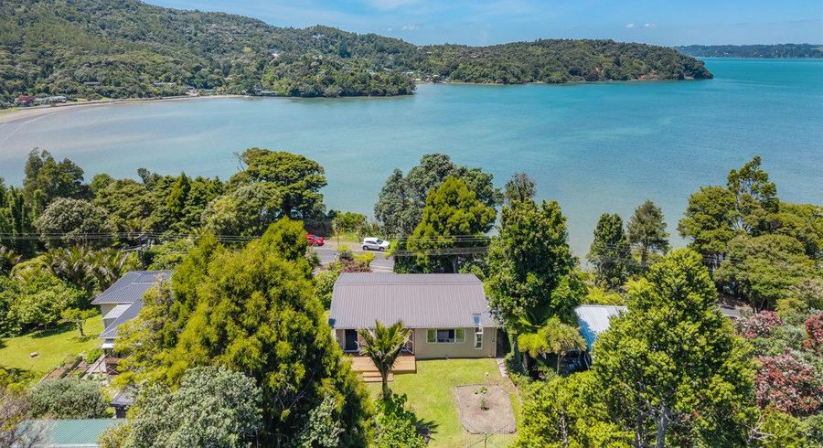  at 1270 Huia Road, Huia, Waitakere City, Auckland