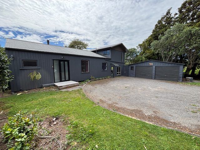  at 1939 South Road, Pitone, New Plymouth