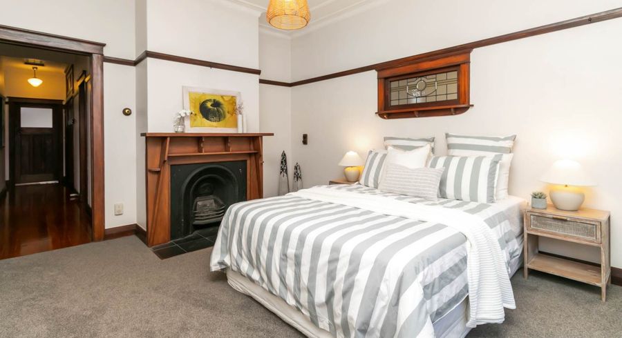  at 8 Haig Avenue, Sandringham, Auckland City, Auckland