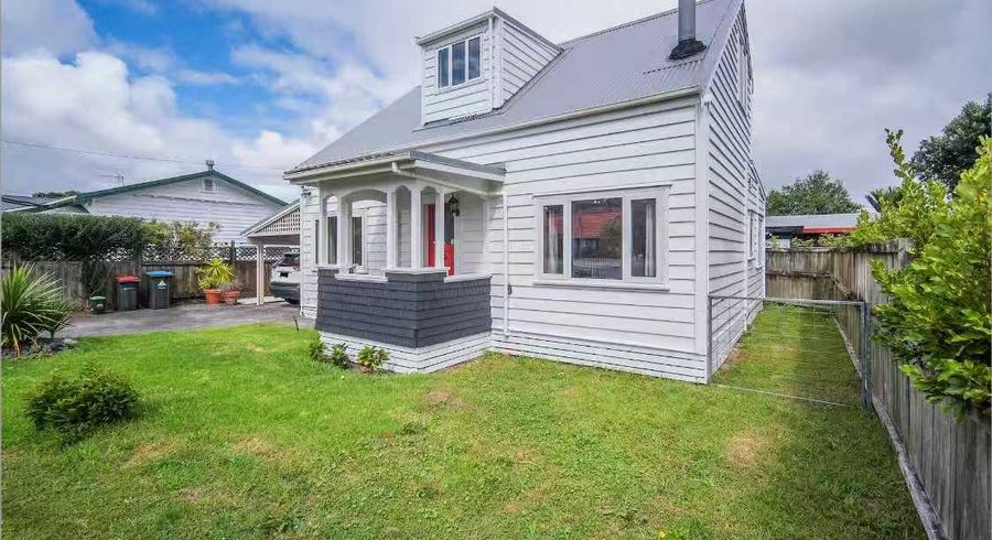  at 19 Princes Ave, Mount Roskill, Auckland City, Auckland