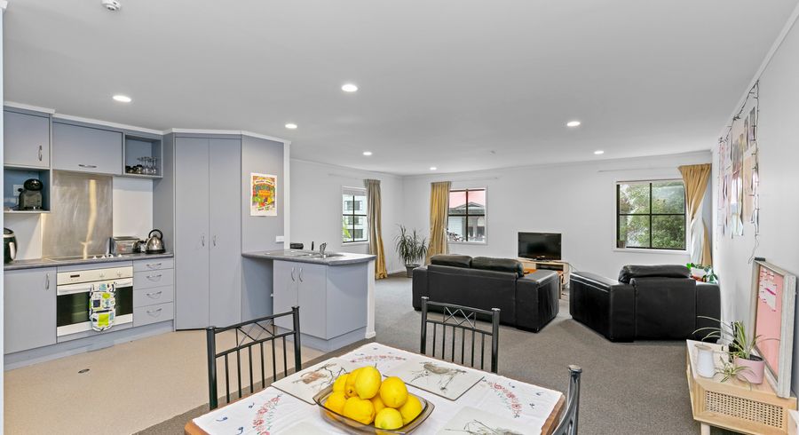  at 2/97 Boulcott Street, Wellington Central, Wellington