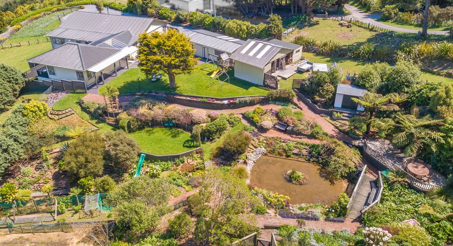  at 302 Normandale Road, Normandale, Lower Hutt