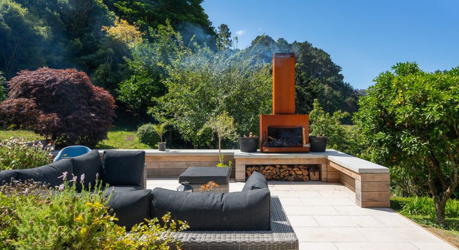  at 215 Takapu Road, Tawa, Wellington, Wellington