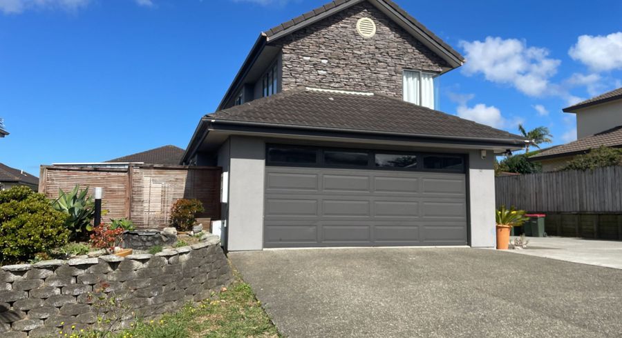  at 15 Andover Way, Goodwood Heights, Manukau City, Auckland