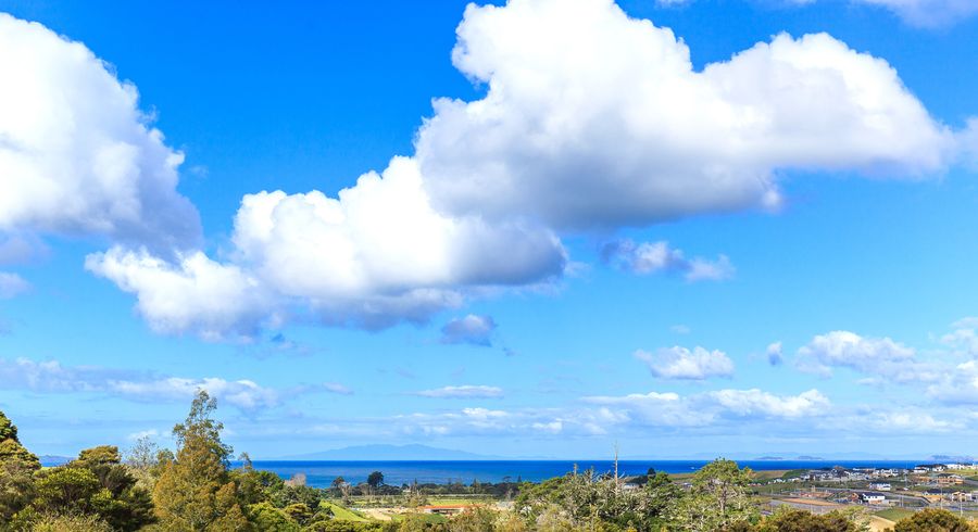  at 92 Vaughans Road, Long Bay, Auckland