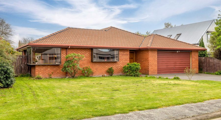  at 73 Regency Crescent, Redwood, Christchurch