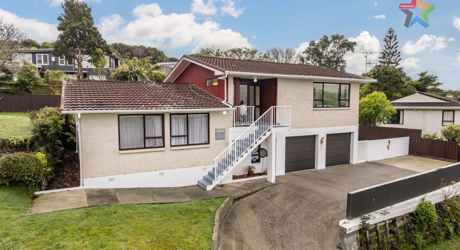  at 179 Miromiro Road, Normandale, Lower Hutt