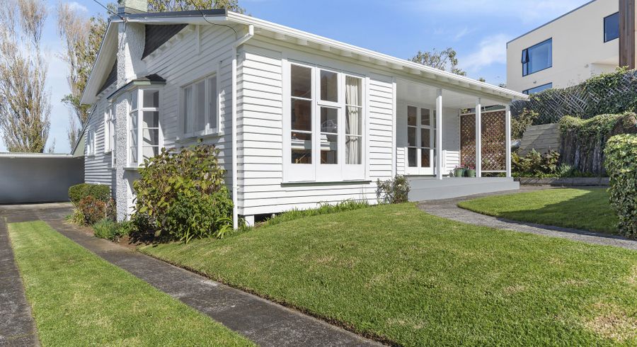  at 3 Barrett Street, Westown, New Plymouth, Taranaki