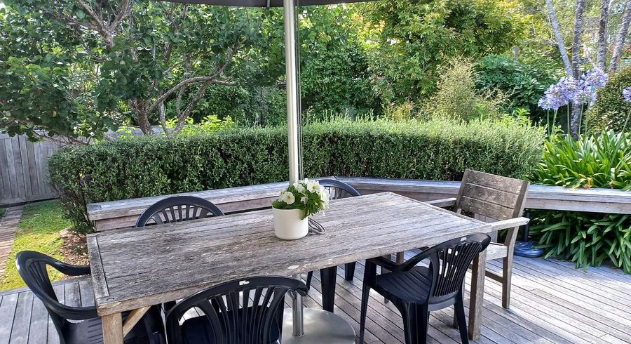  at 11 Wilkinson Way, Browns Bay, North Shore City, Auckland