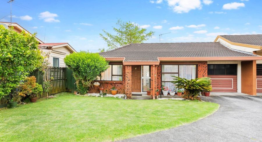  at 2/5 West Street, Papakura, Papakura, Auckland