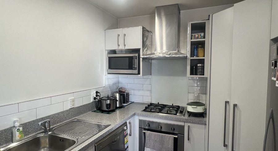  at 4/324 Stanmore Road, Richmond, Christchurch City, Canterbury