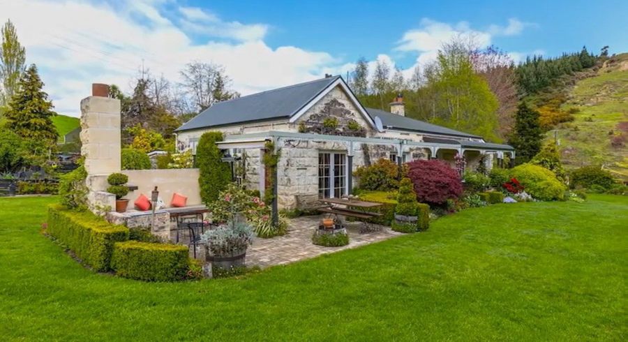  at 2211 Winchester-Hanging Rock Road, Pleasant Point, Timaru, Canterbury