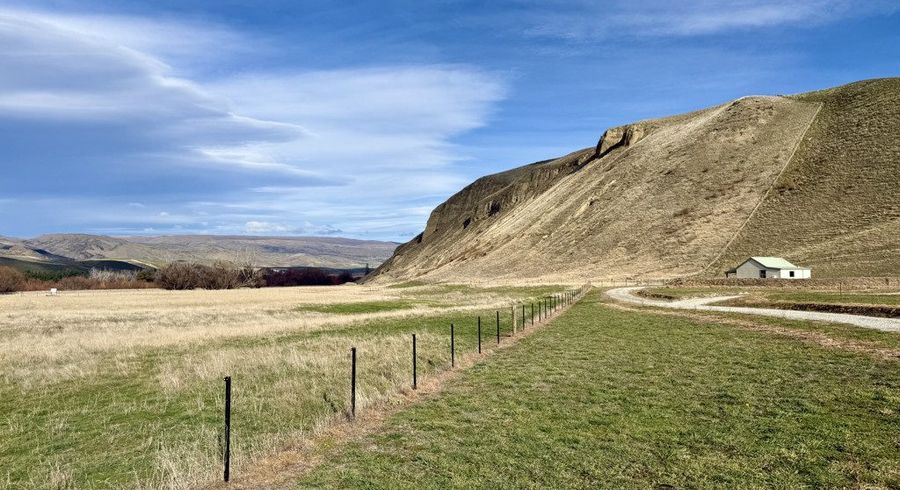  at 1061 Ardgour Road, Tarras, Central Otago, Otago