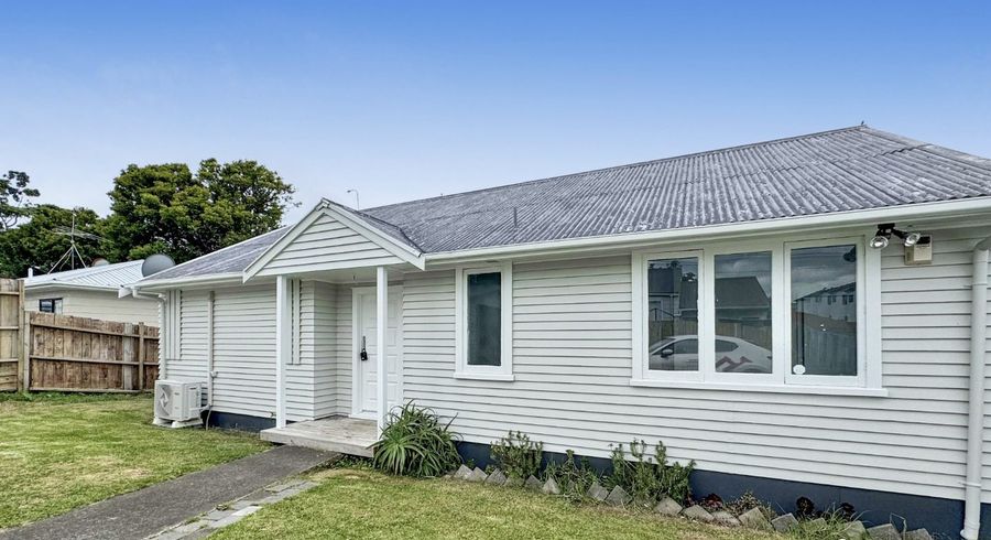  at 15B Christmas Road, Manurewa, Manukau City, Auckland