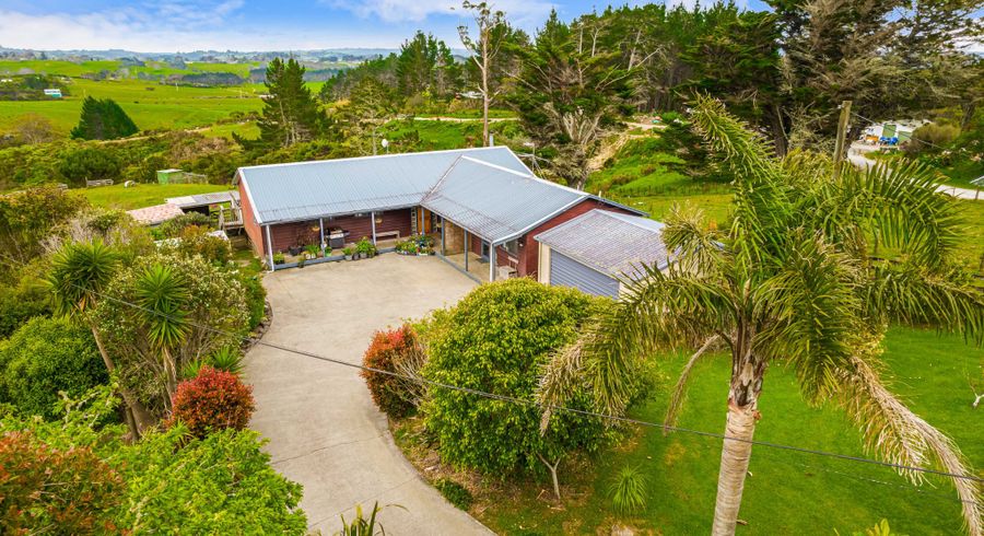  at 54 Sunnyvale Road, Massey, Auckland
