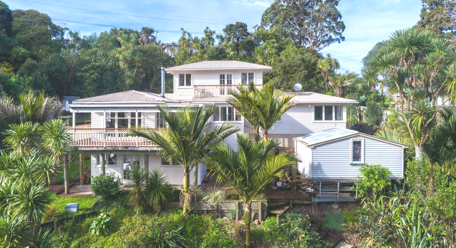  at 665 South Titirangi Road, Titirangi, Auckland