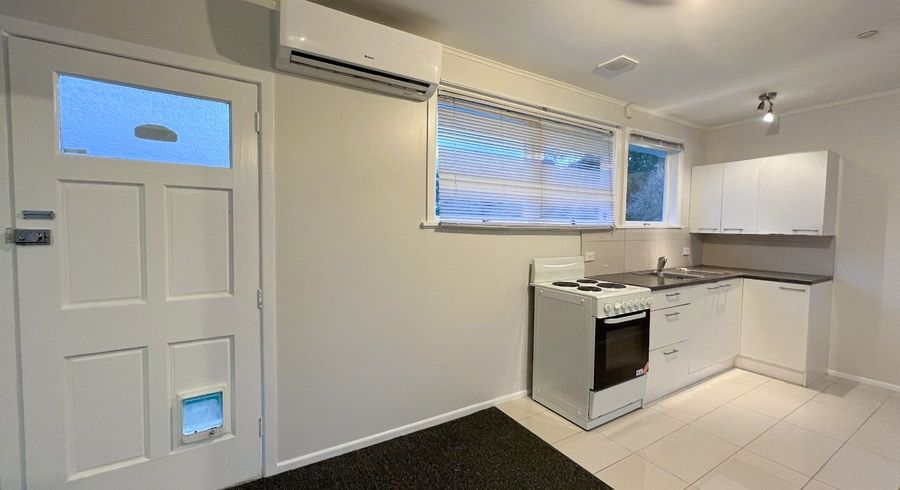  at 2/182 Penrose Road (Front Unit), Mount Wellington, Auckland City, Auckland