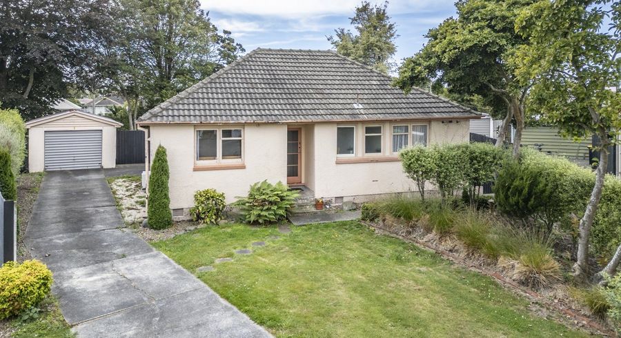  at 5 Dana Place, Mairehau, Christchurch City, Canterbury