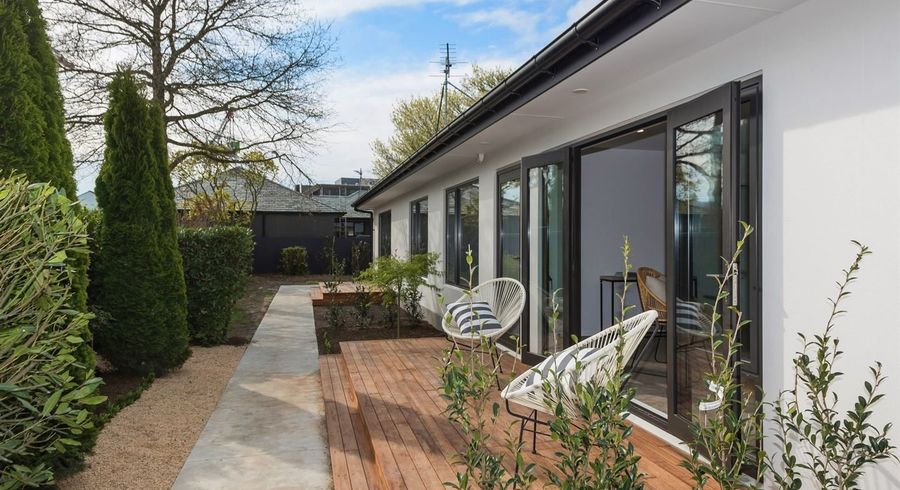  at 3/129 Aikmans Road, Merivale, Christchurch