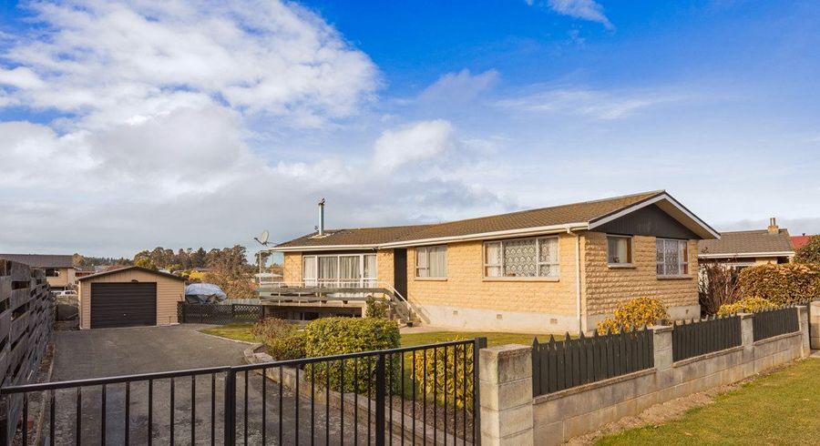  at 46 Grove Avenue, Weston, Oamaru