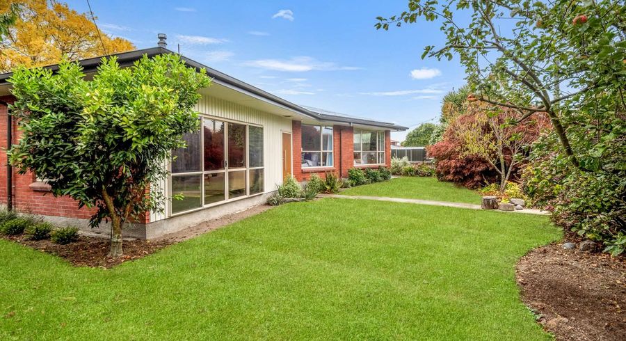 at 14 Oakdale Street, Avonhead, Christchurch City, Canterbury