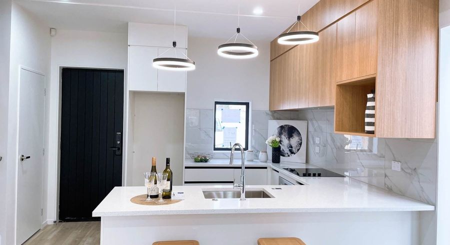  at 9/55 Patons Road, Howick, Manukau City, Auckland