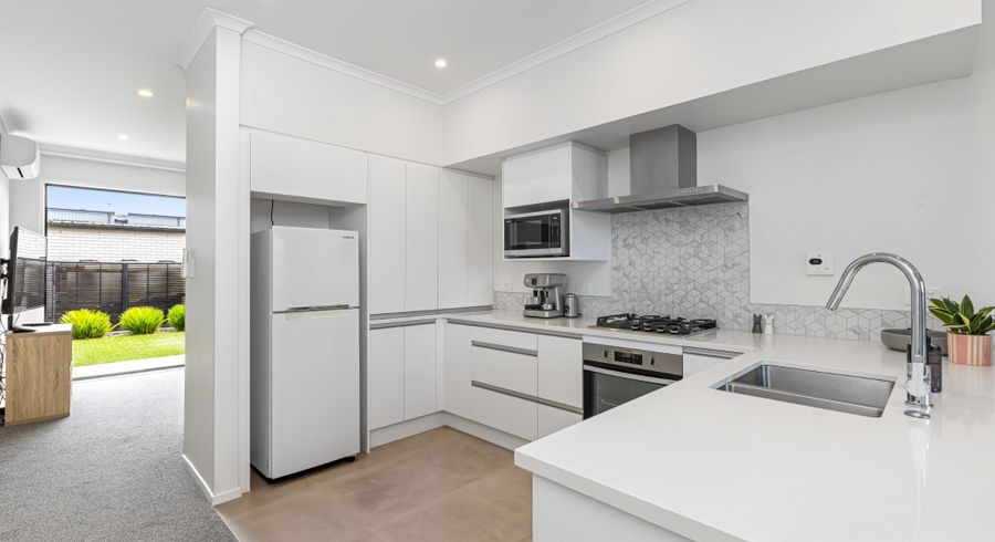  at 40 Pennant Street, Long Bay, North Shore City, Auckland