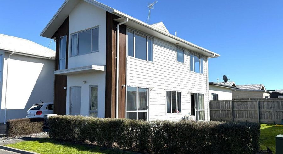  at 2/25 Hapori Avenue, Baverstock, Hamilton, Waikato
