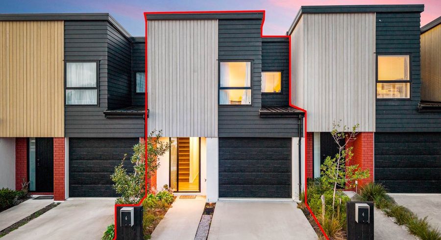  at 6 Shortfin Place, Flat Bush, Manukau City, Auckland