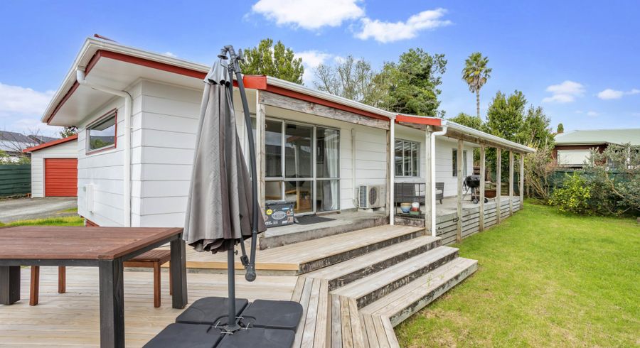  at 40 Hinerau Street, Henderson, Waitakere City, Auckland