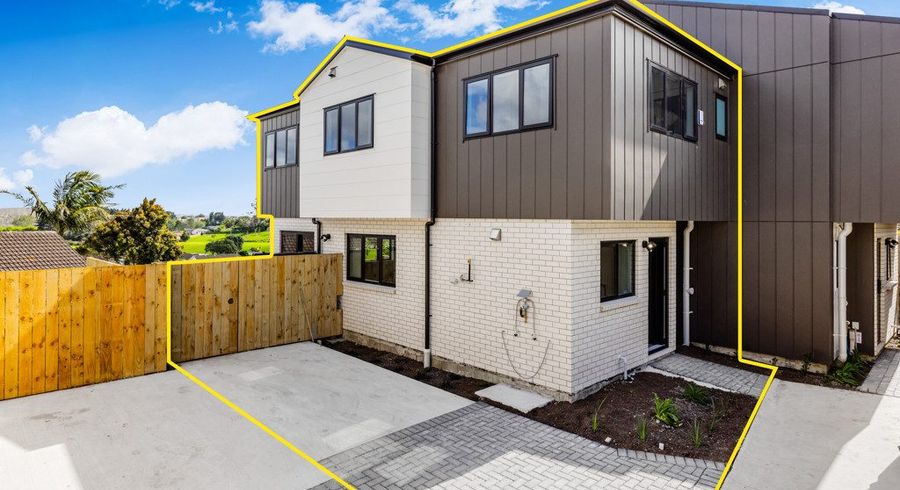  at 5C & 5D Beaufort Place, Papatoetoe, Manukau City, Auckland