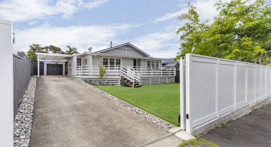  at 8 Cadman Avenue, Waterview, Auckland