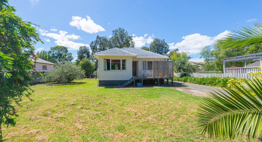 at 72 Awaroa Road, Helensville, Helensville