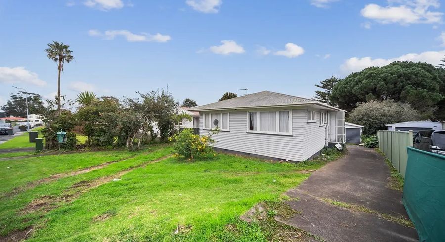  at 34 Mclean Avenue, Papatoetoe, Manukau City, Auckland