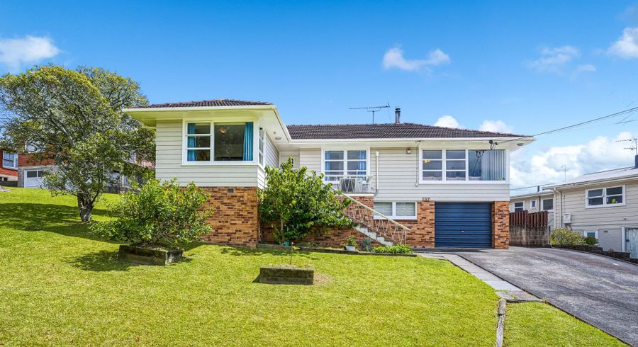  at 137 Tiroroa Avenue, Te Atatu South, Waitakere City, Auckland