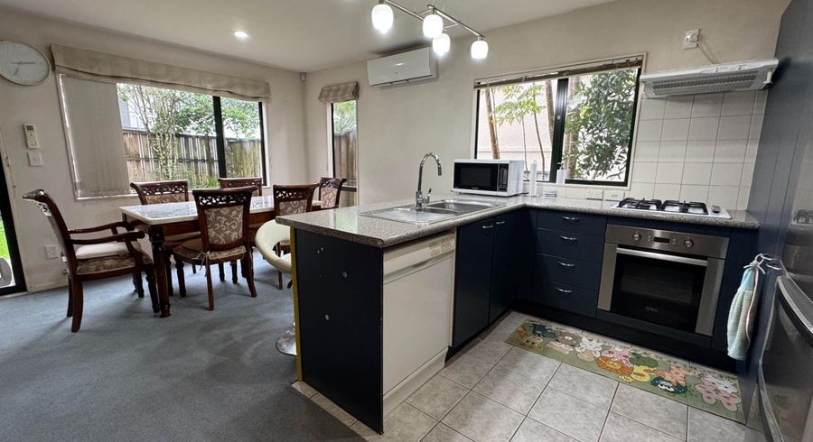  at 6/427 Albany Highway, Albany, North Shore City, Auckland