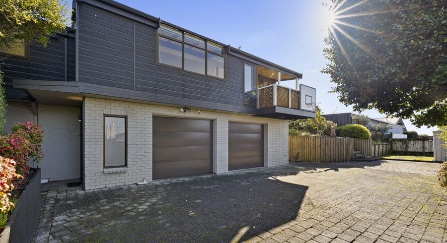  at 72A Tukapa Street, Westown, New Plymouth