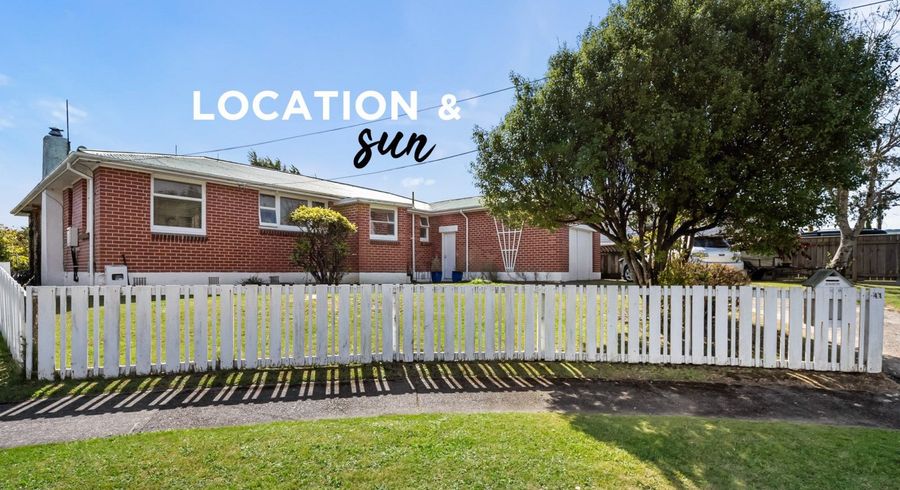  at 41 Dowling Grove, Silverstream, Upper Hutt