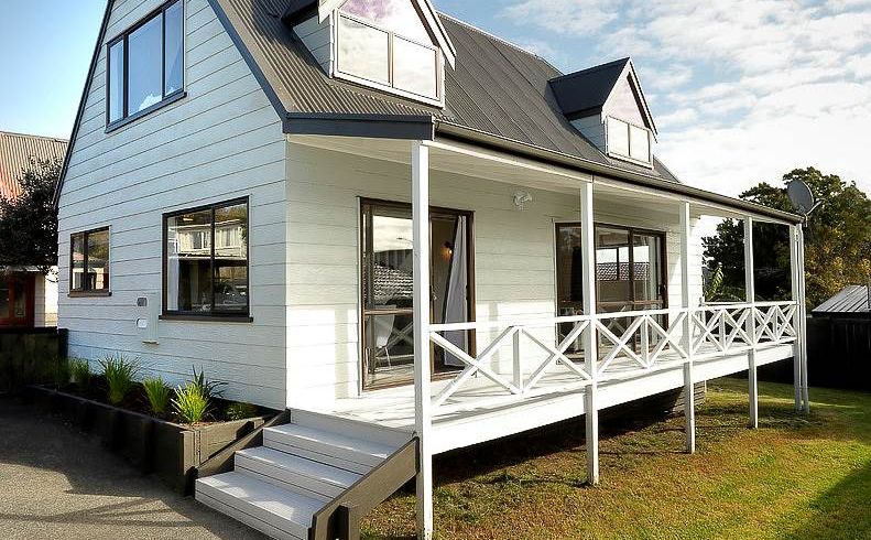  at 1/24 Archibald Road, Kelston, Auckland