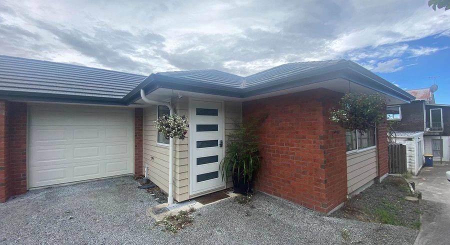  at 1/31 Evans Road, Glen Eden, Waitakere City, Auckland