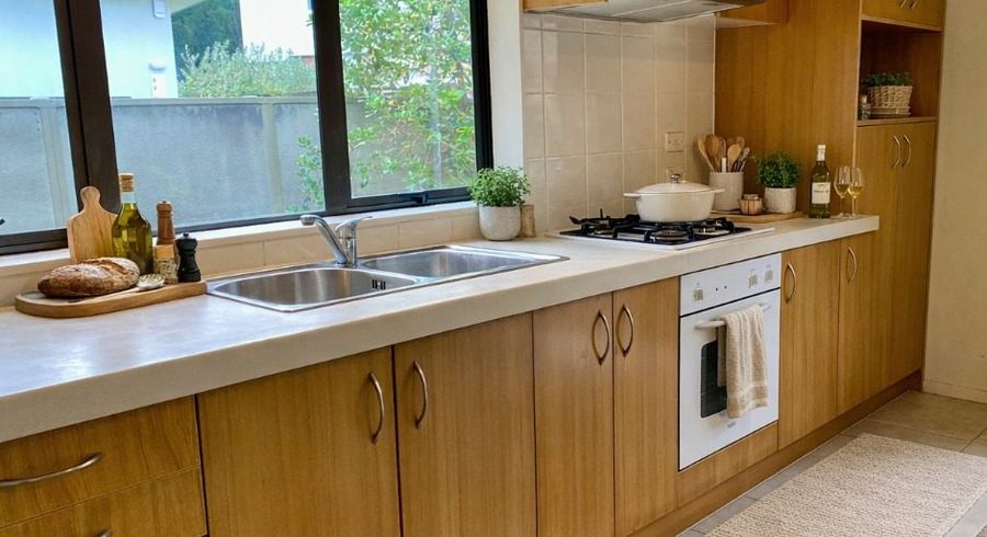  at 62A Medallion Drive, Oteha, North Shore City, Auckland