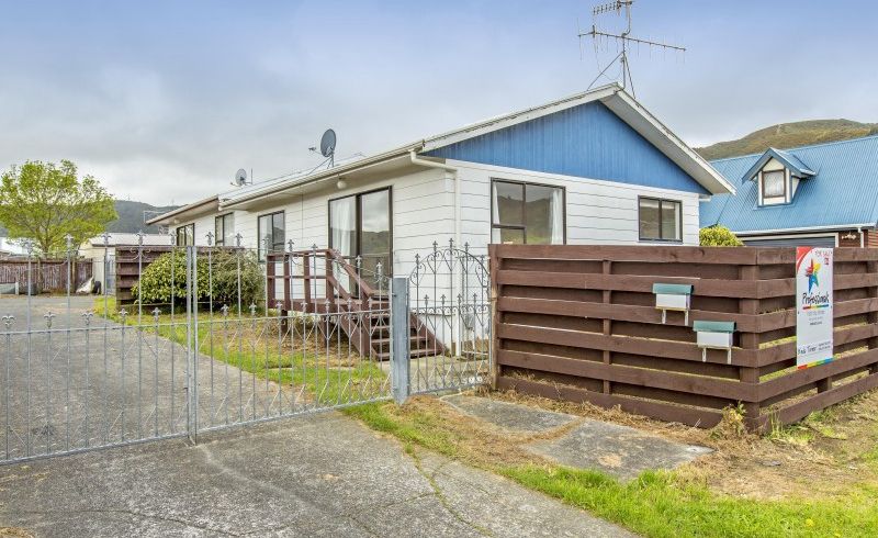  at 8A Weymouth Grove, Wainuiomata, Lower Hutt