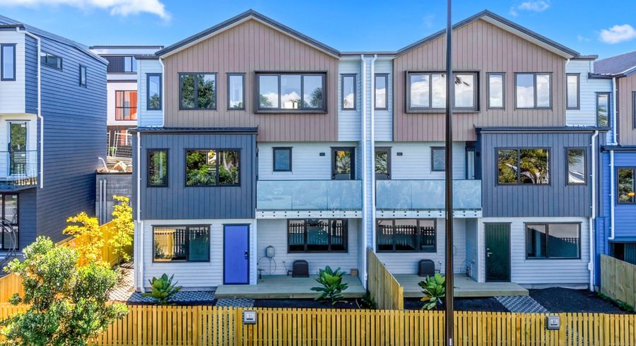  at 33 Scott Road, Hobsonville, Waitakere City, Auckland