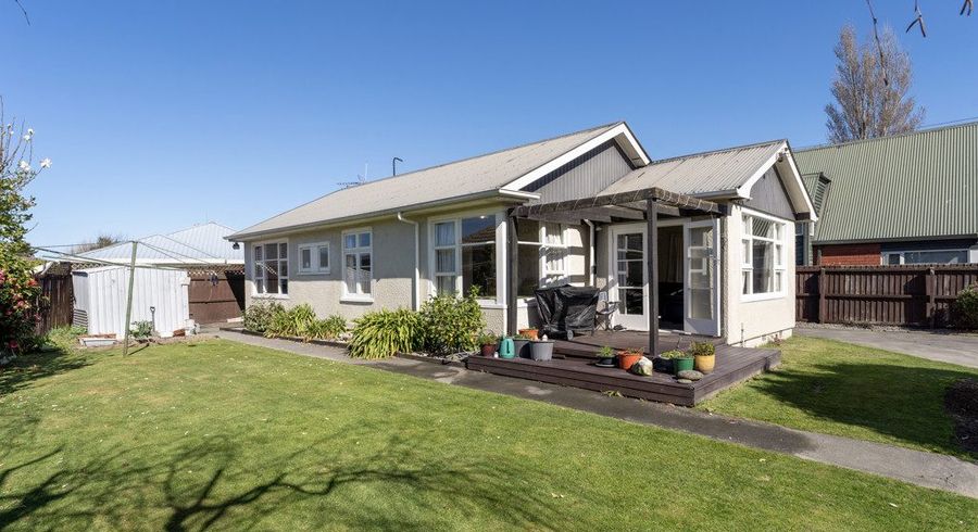  at 1/129 Vagues Road, Northcote, Christchurch